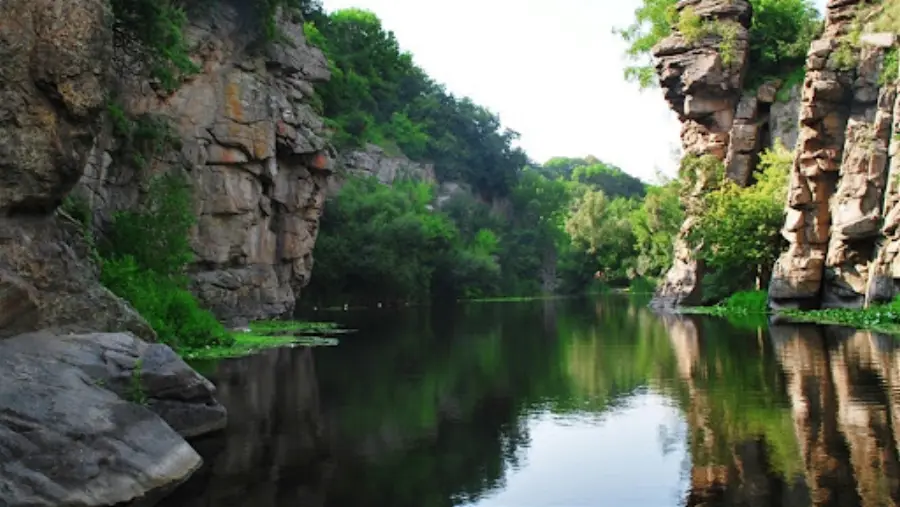 Teteriv cliffs